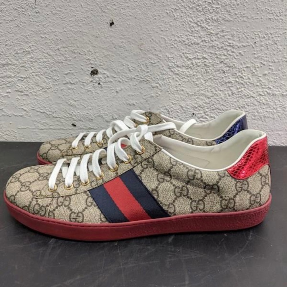 Gucci Beige GG Monogram Sneakers with Red and Black Web - Picture 4 of 9